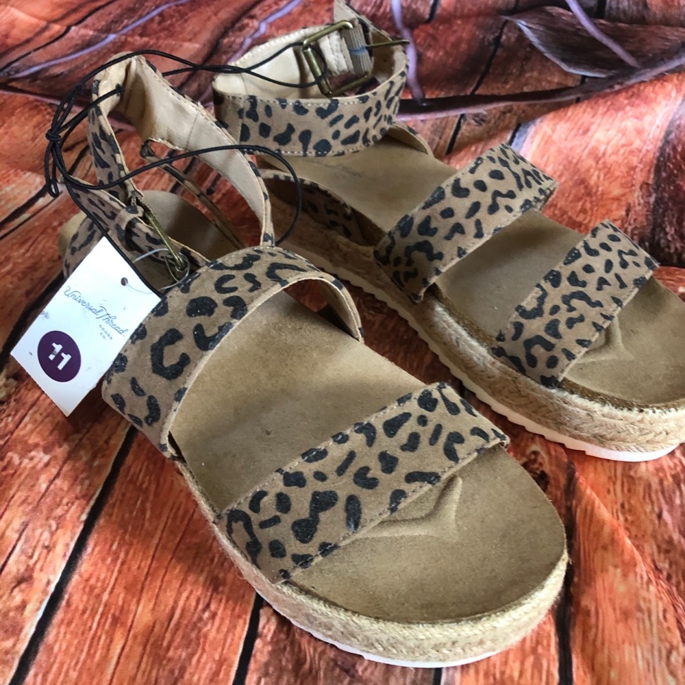 New! Size 11 animal print sandals